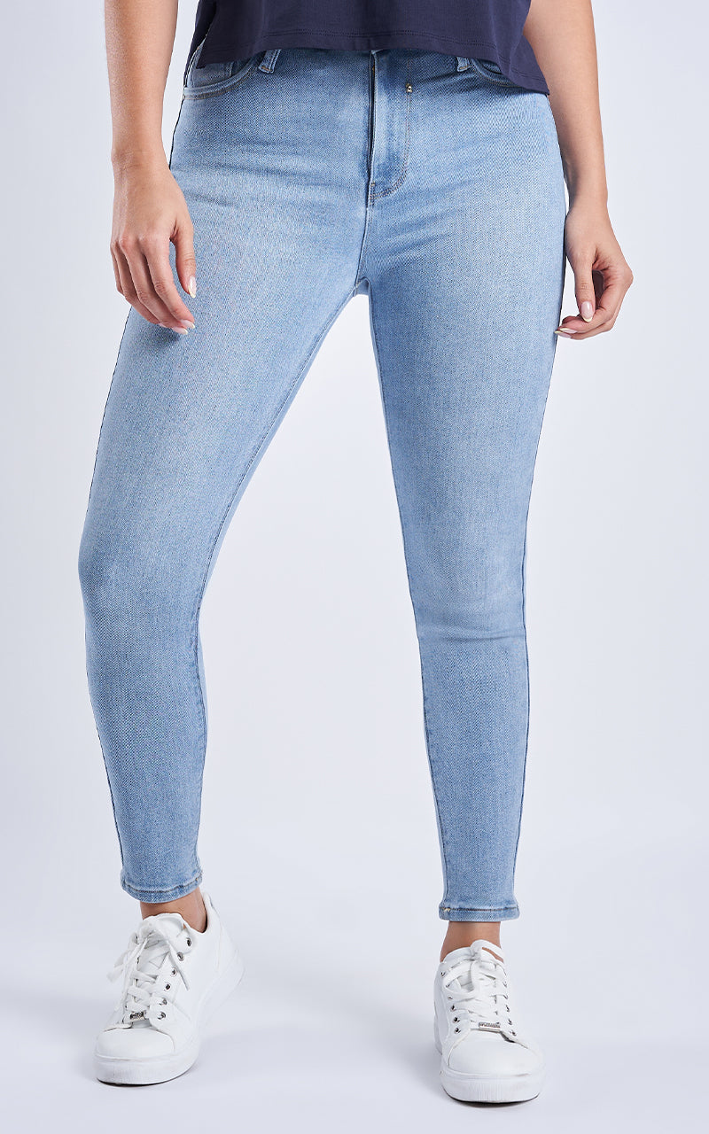 BASIC SKINNY ANKLE JEANS