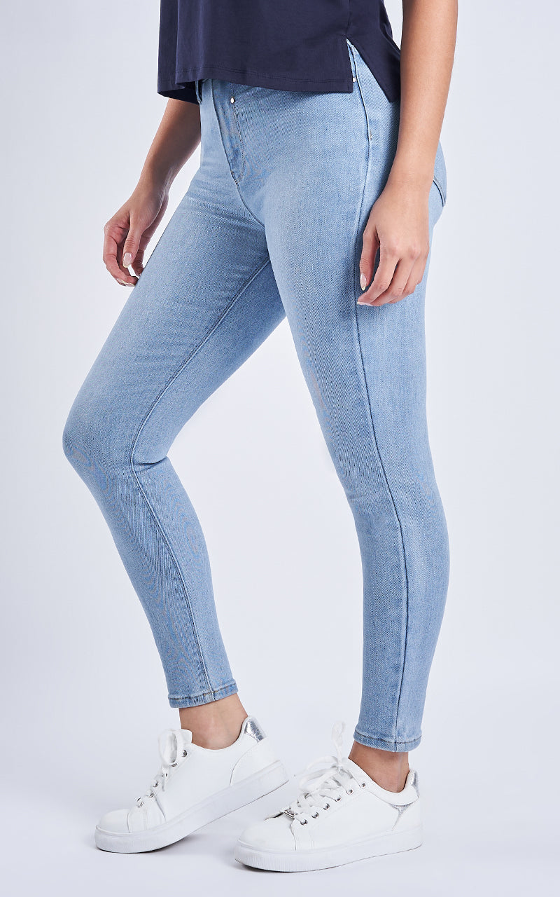 BASIC SKINNY ANKLE JEANS