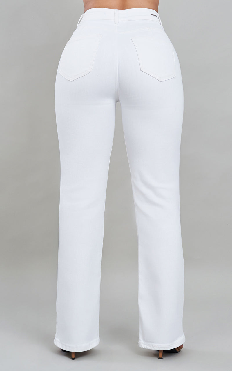 PARADISE FOUND TOP & SKYLER STRAIGHT JEANS