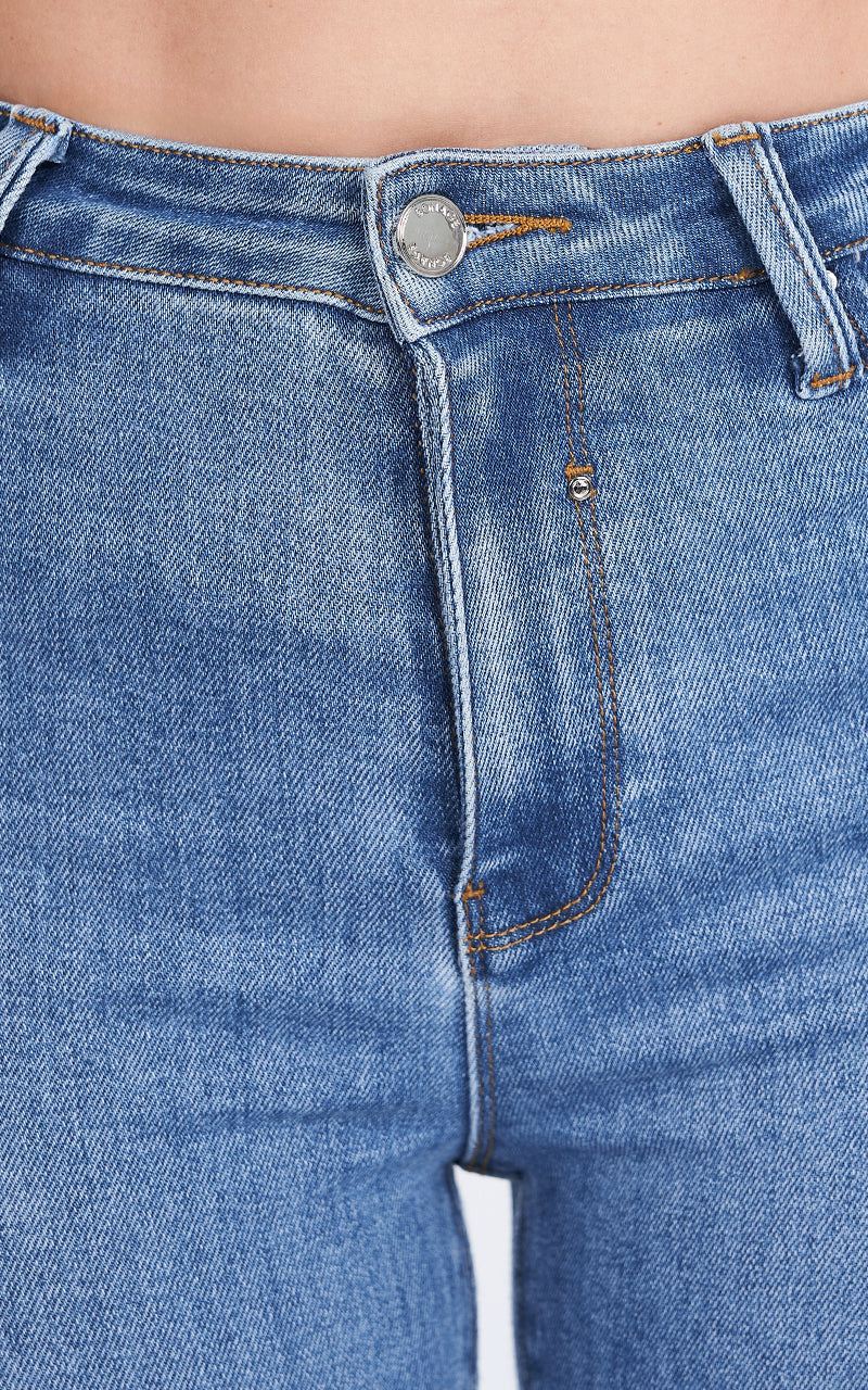 BASIC SKINNY ANKLE JEANS