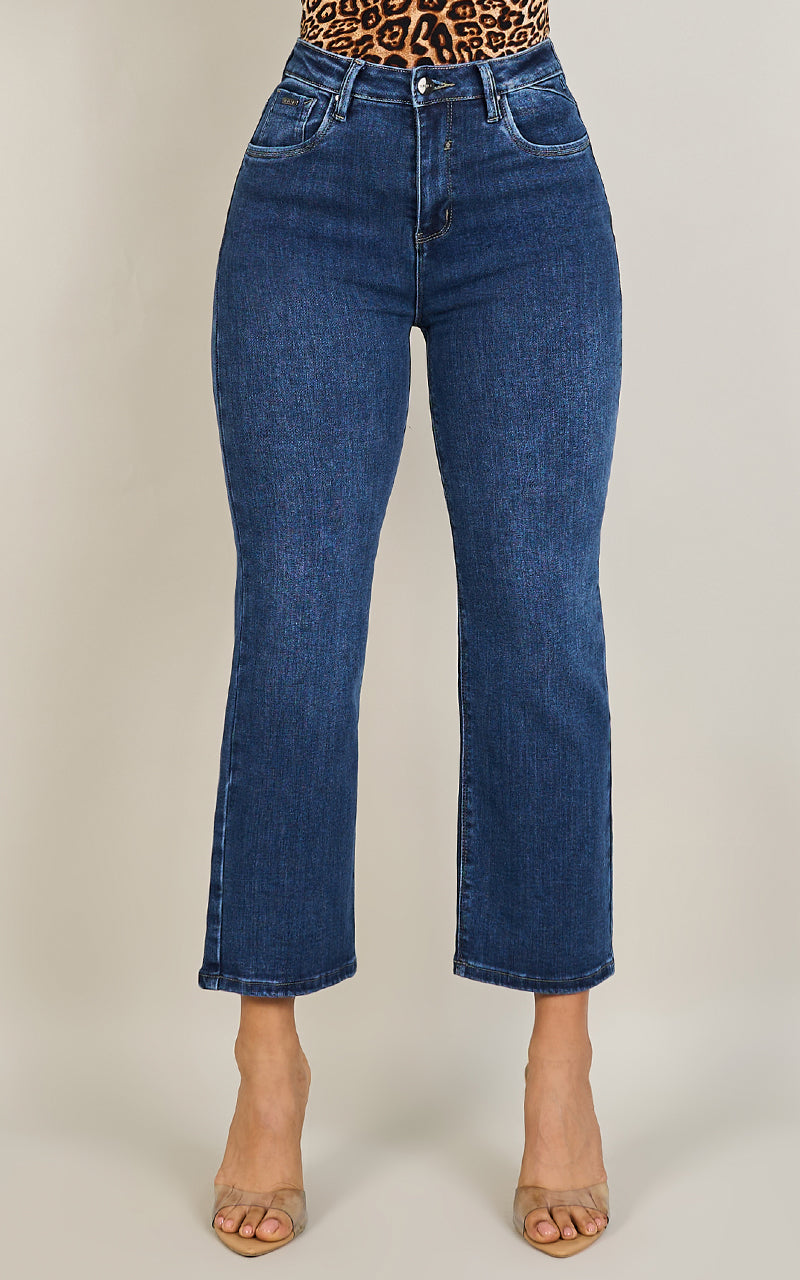 BASIC STRAIGHT  CROPPED JEANS