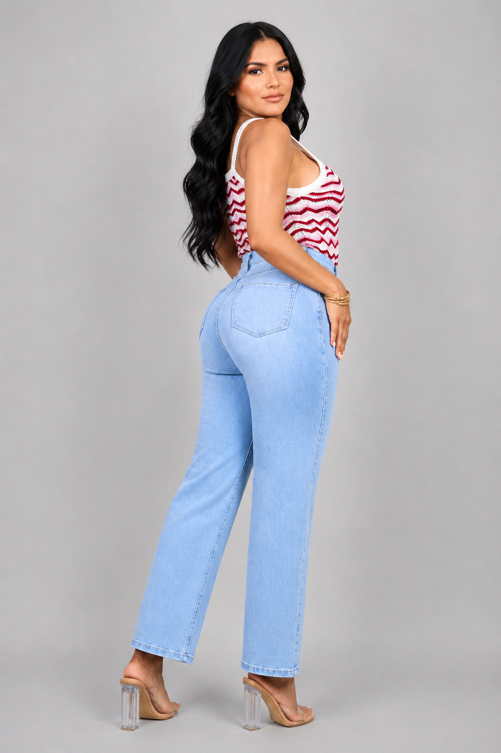 BASIC STRAIGHT  CROPPED JEANS