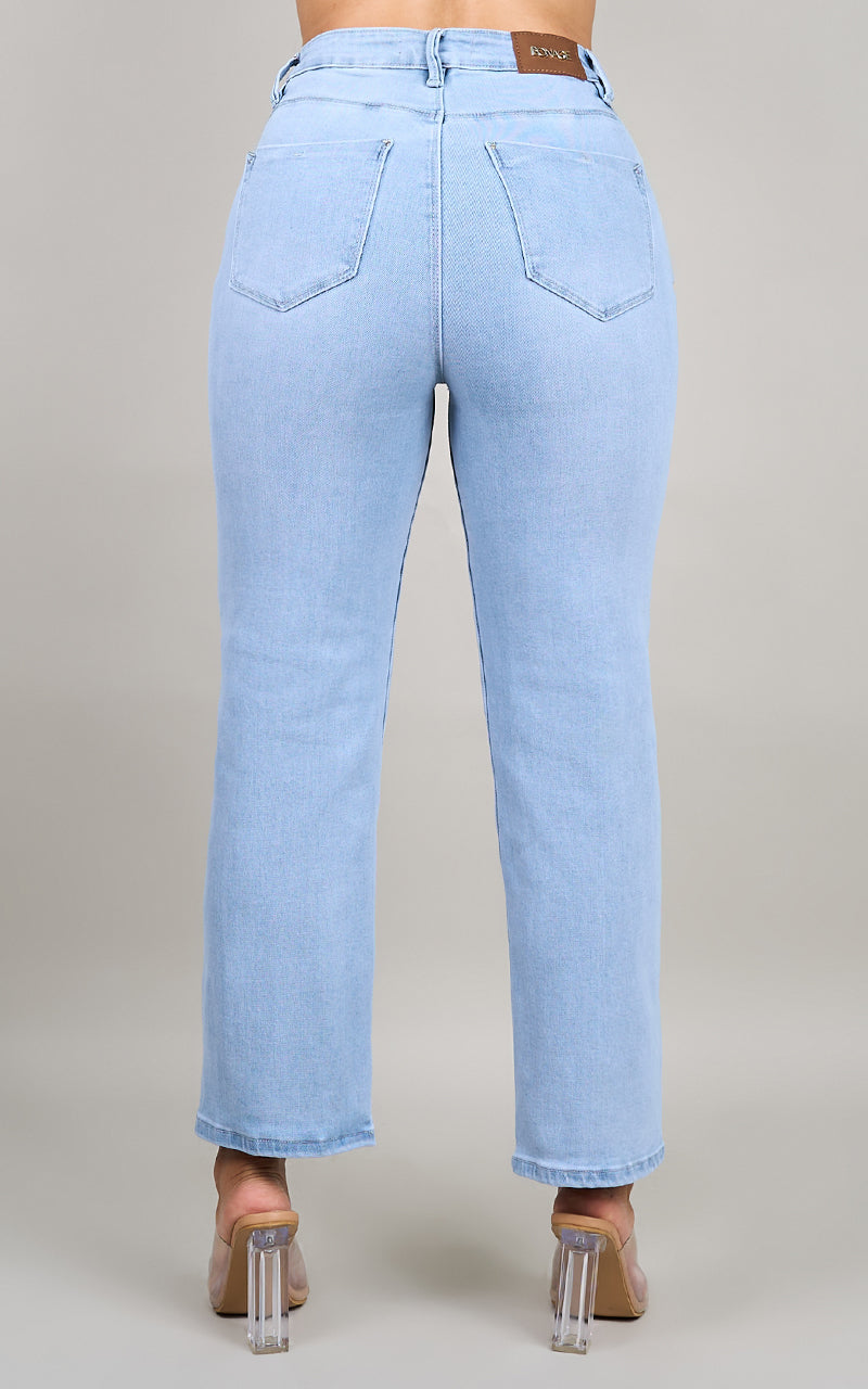 BASIC STRAIGHT  CROPPED JEANS