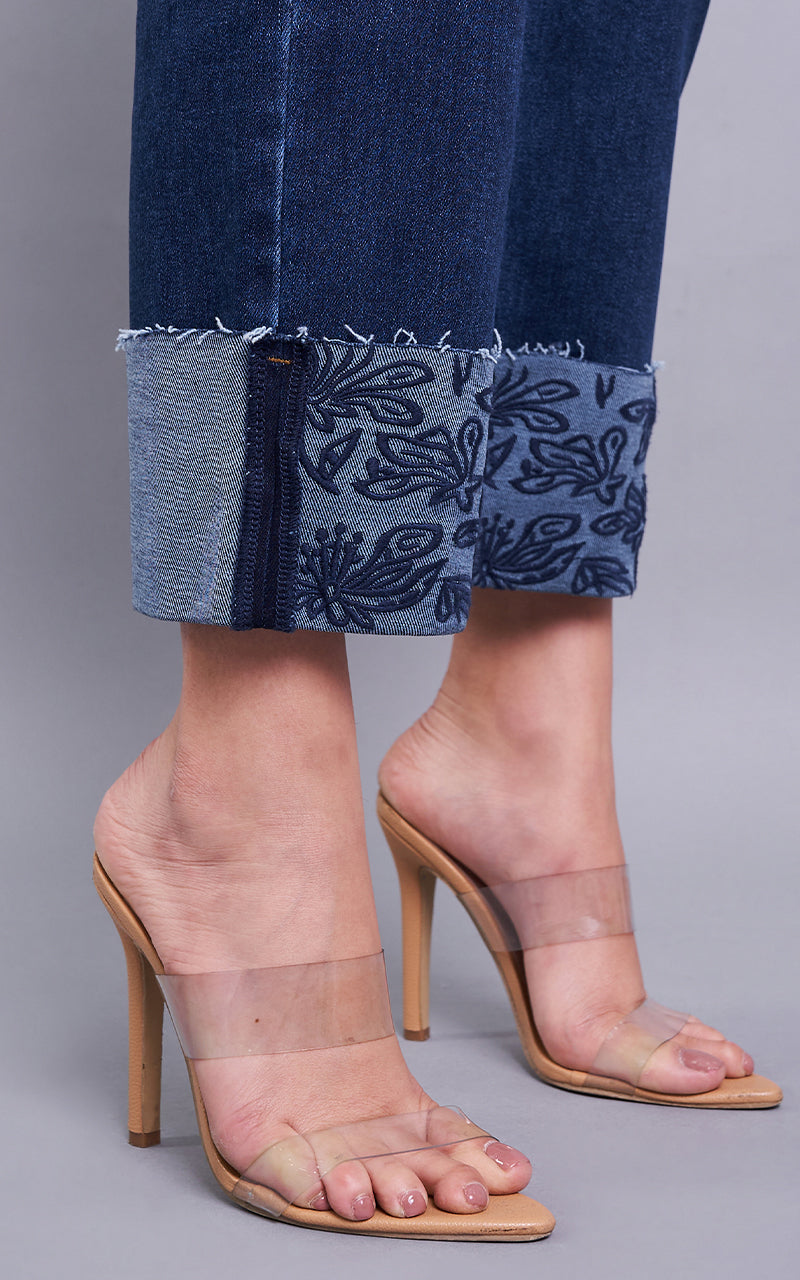 EVANGELINE STRAIGHT JEANS