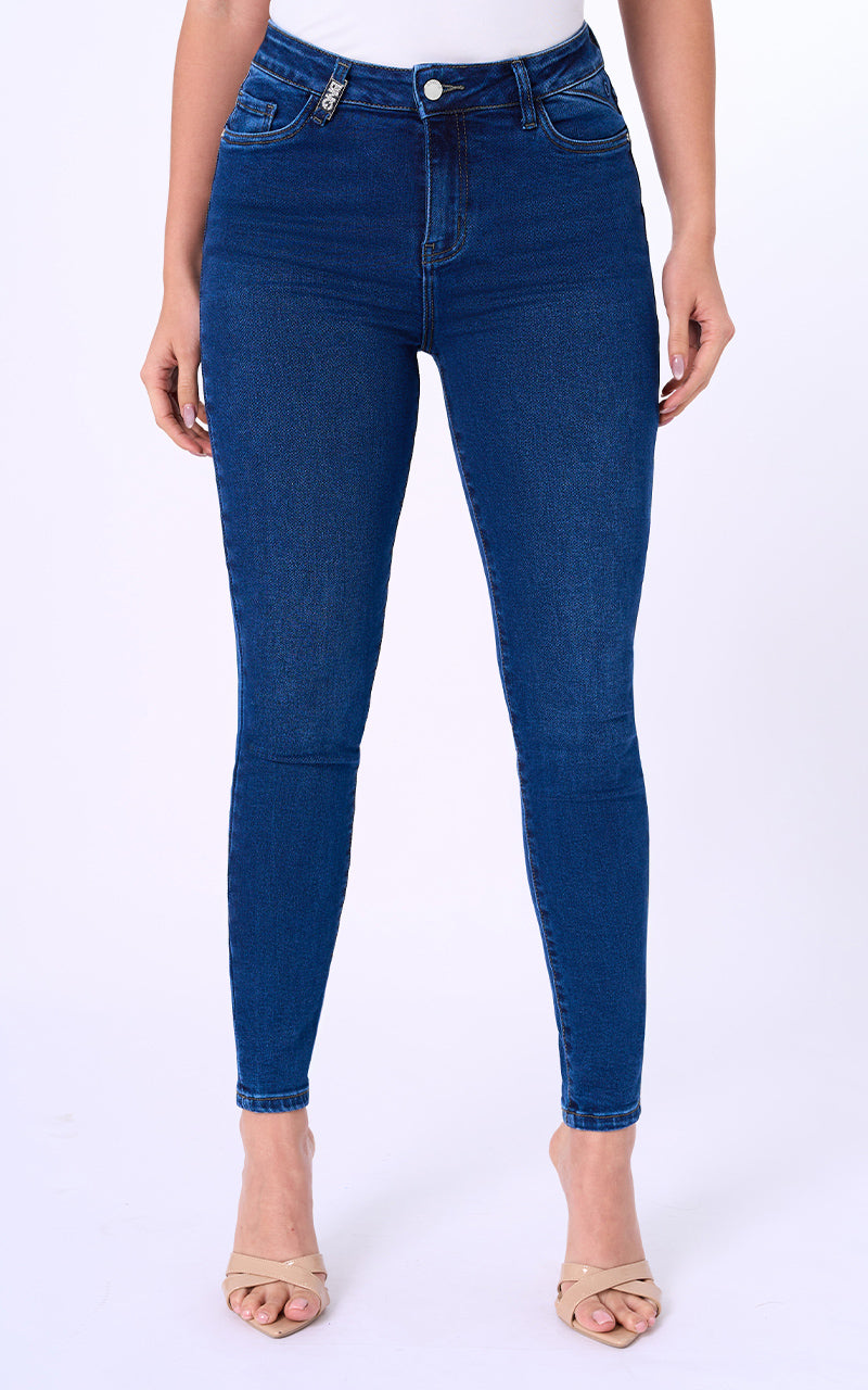 BASIC SKINNY ANKLE JEANS
