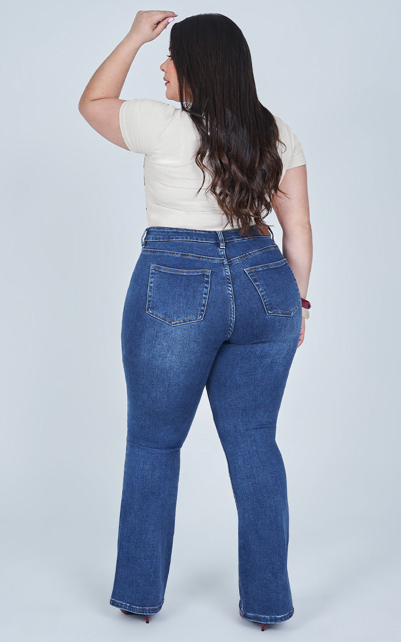 FLARE PLUS SIZE JEANS
