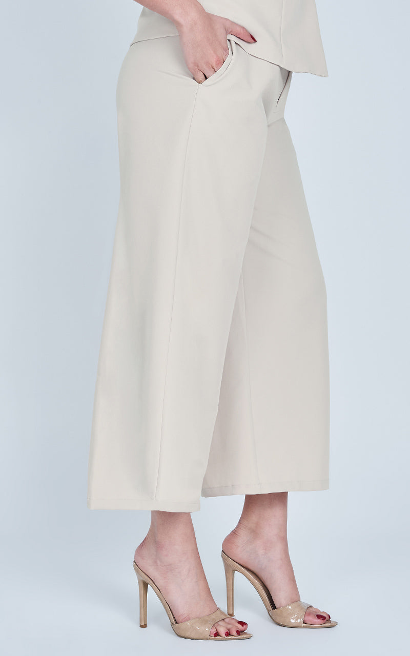 EVERYDAY ELEGANCE VEST & PANTS