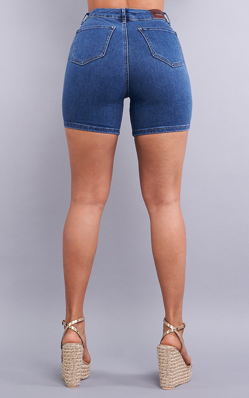 EMILIA SHORT