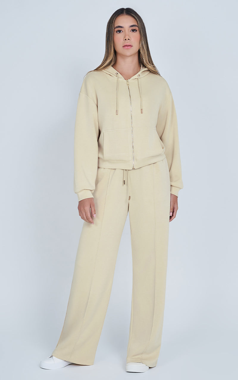 JET SET SWEATER