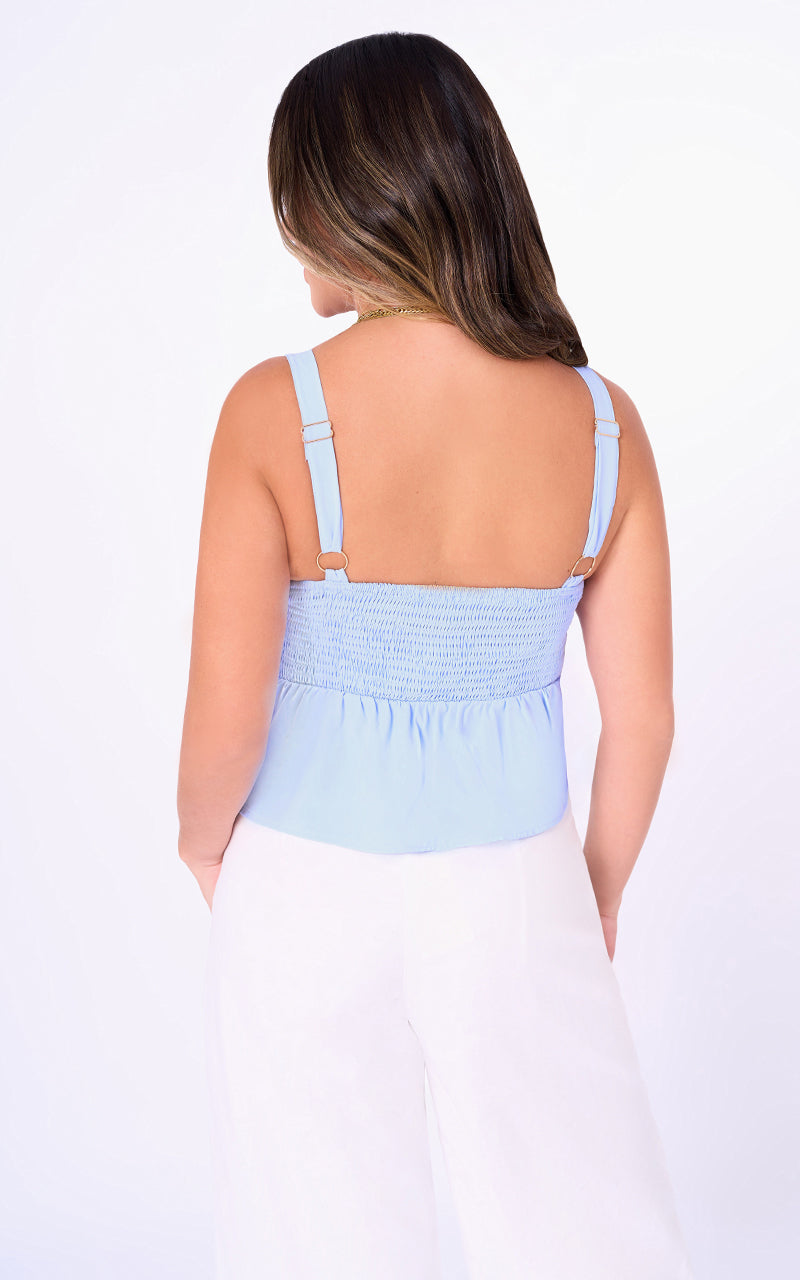 TOP UNICOLOR SIN MANGAS